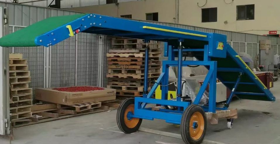 裝車皮帶輸送機(jī).jpg